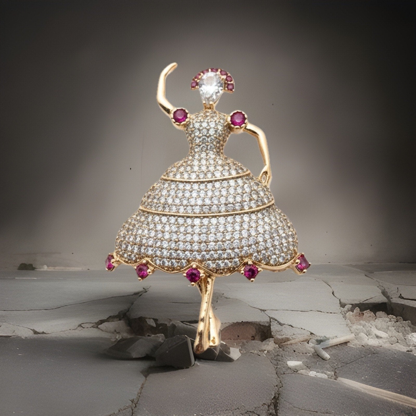 Elegant Gold Plated Woman Figurine Brooch Pin for Women White and Pink Crystals