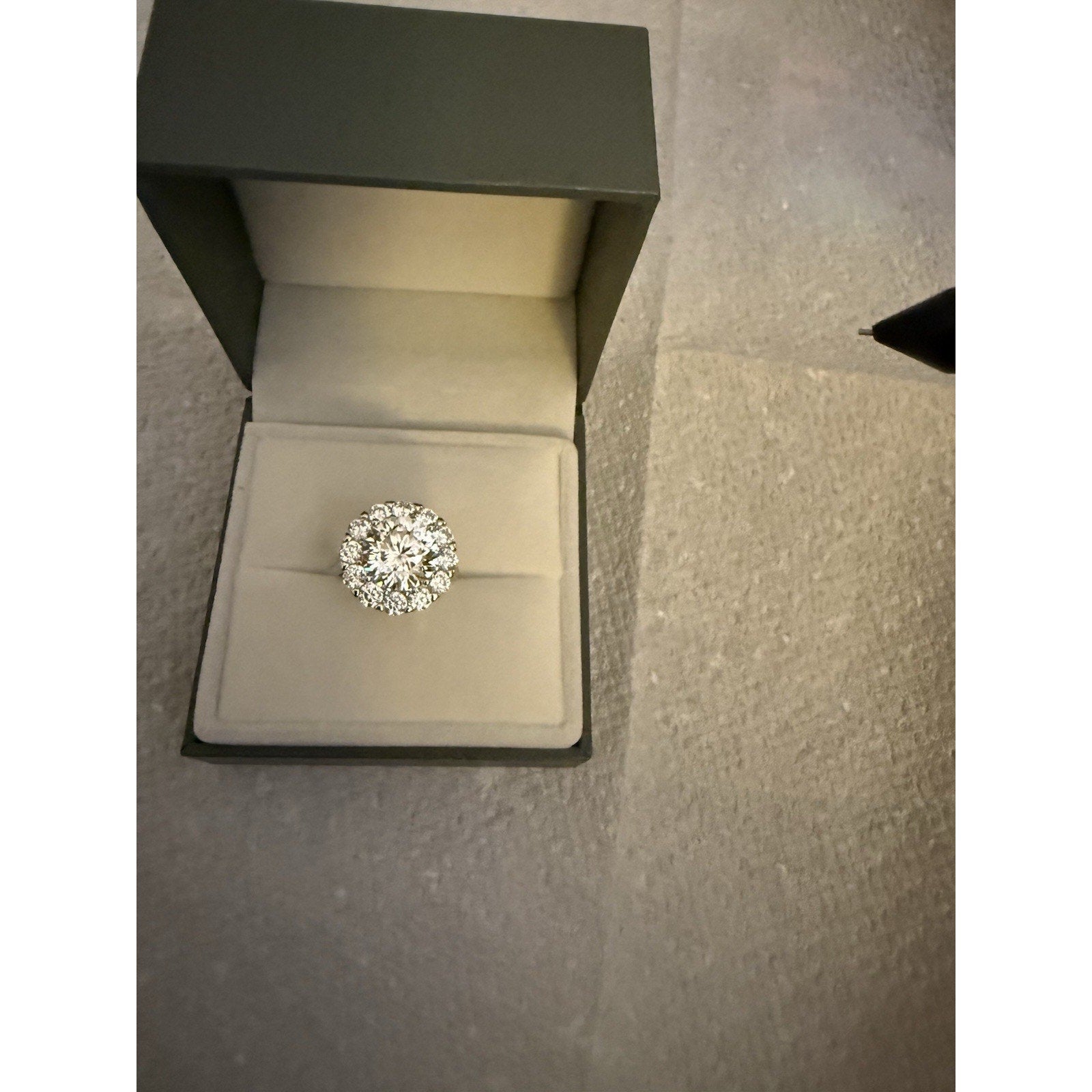 Exquisite Moissanite 925 SterlingSilver Engagement Ring AdjustableSize 5.00 CTW