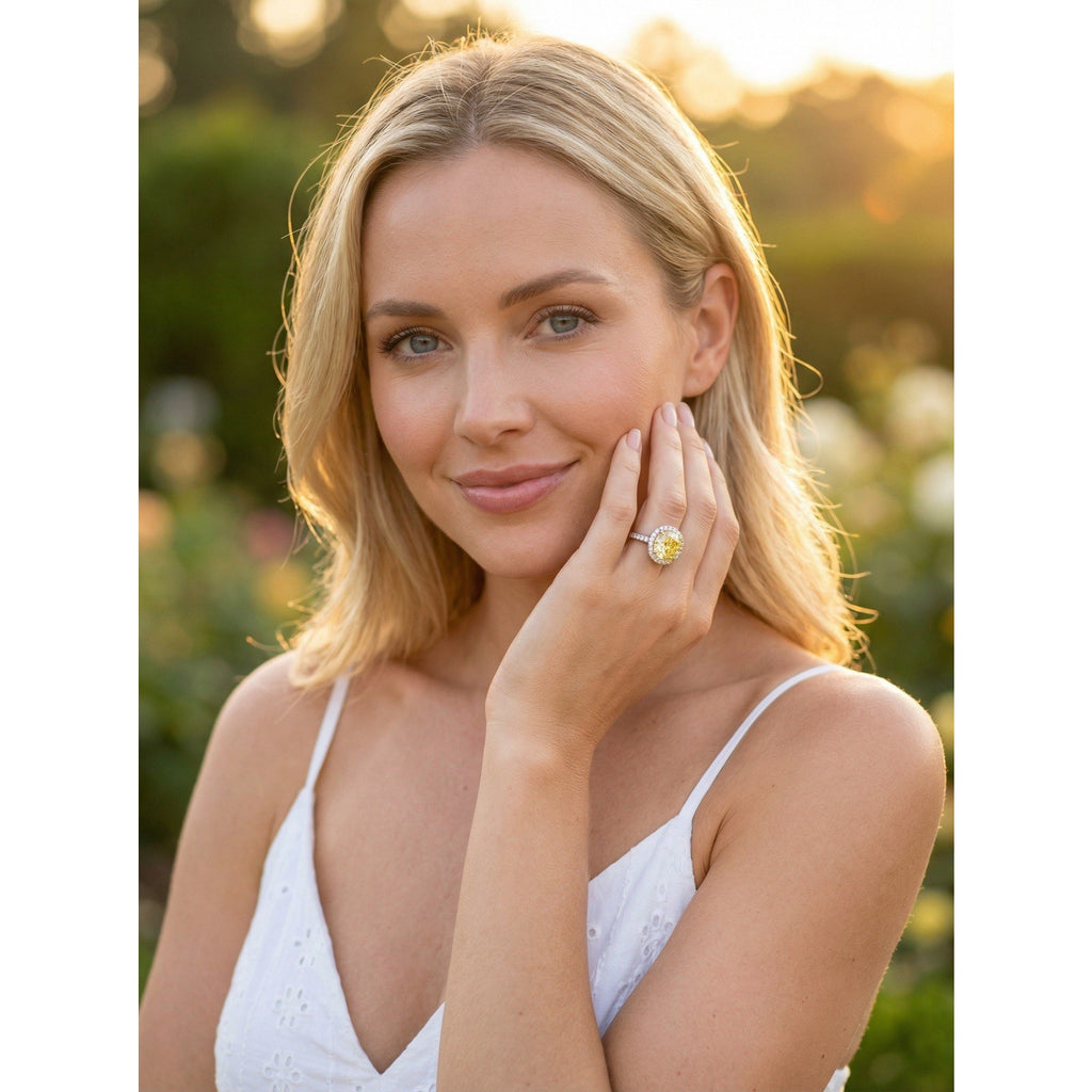 Stunning Yellow Moissanite Ring 925S Silver 1CTW One Size
