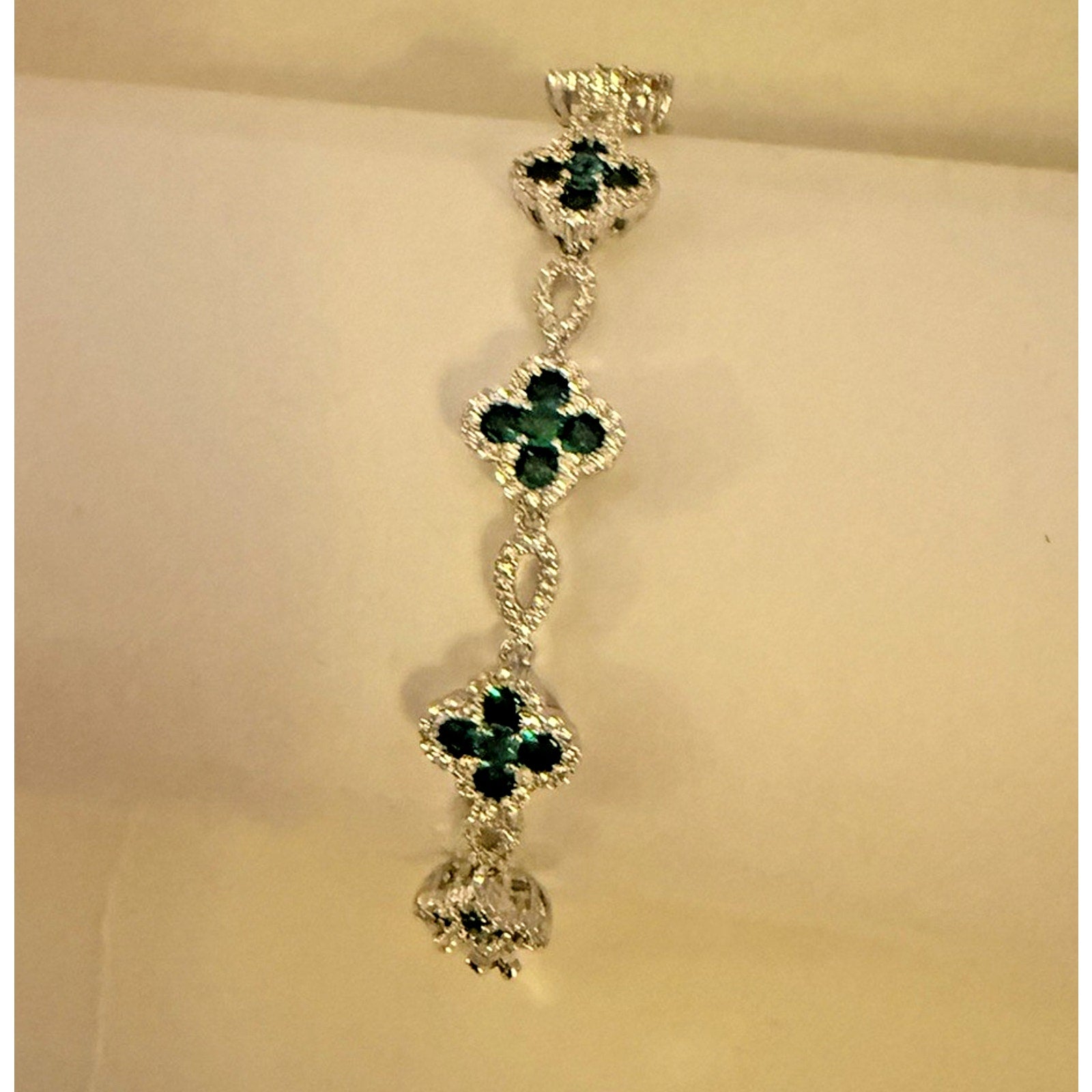 Women’s Silver tone Cubic Zirconia and Green Clover Leaf Gemstone Bracelet