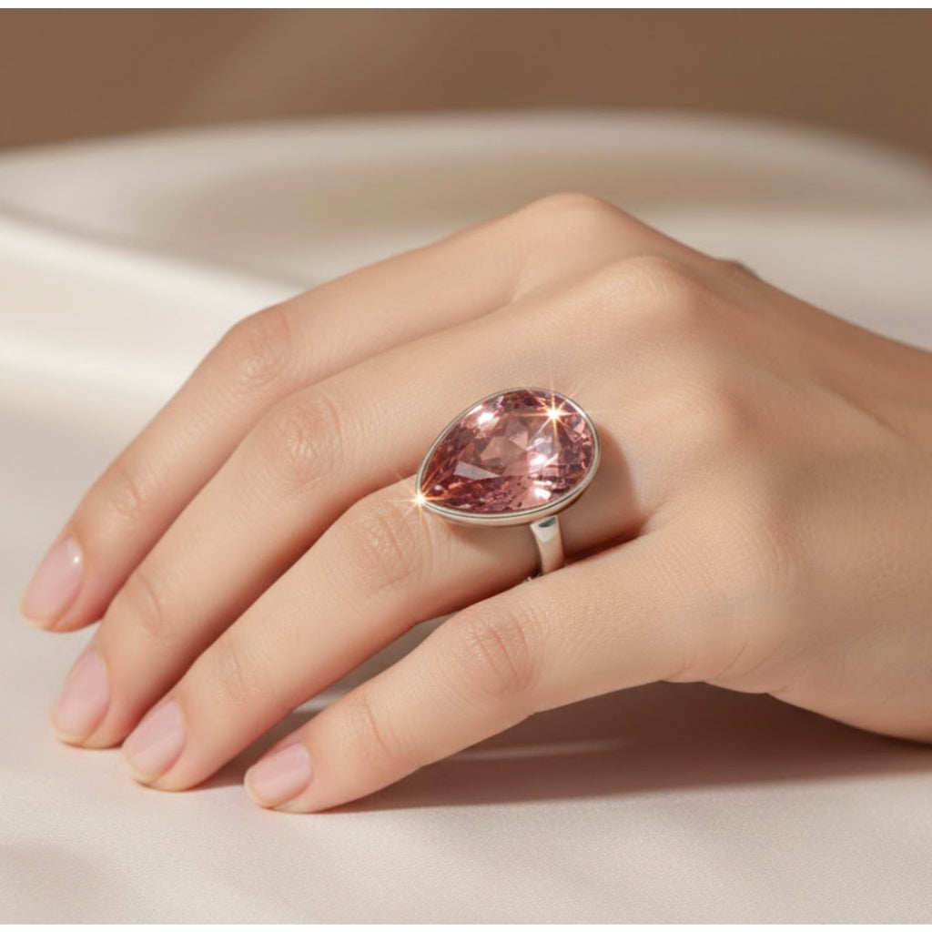 Gorgeous Women’s Swarovski Pink Pearl Shaped Ring Size 6.25