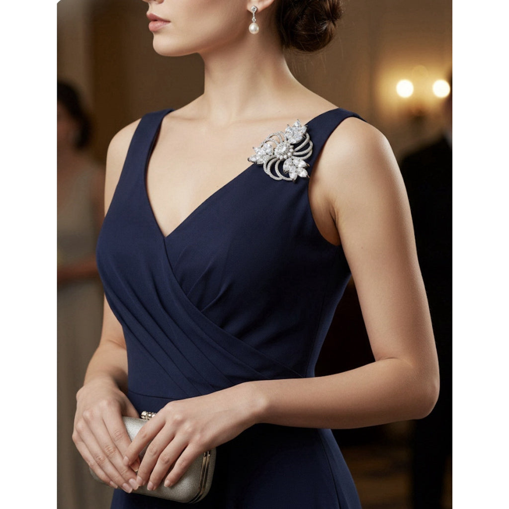 Elegant Rhodium Plated Wreath Style Brooch Pin for Women Clear Crystals
