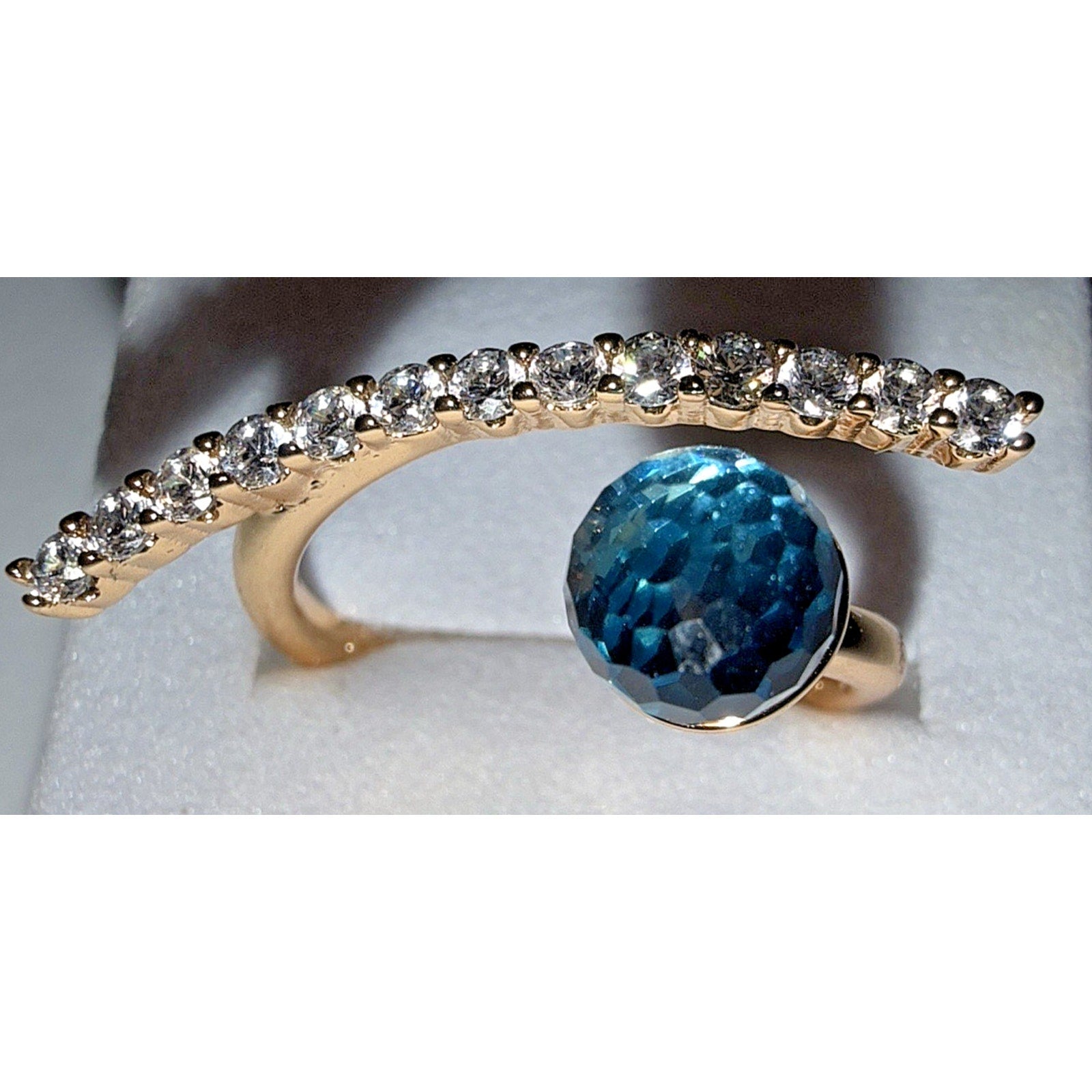 Swarovski Aurora Borealis Pearl Shaped Stone Goldstone Adjustable ring Size 6