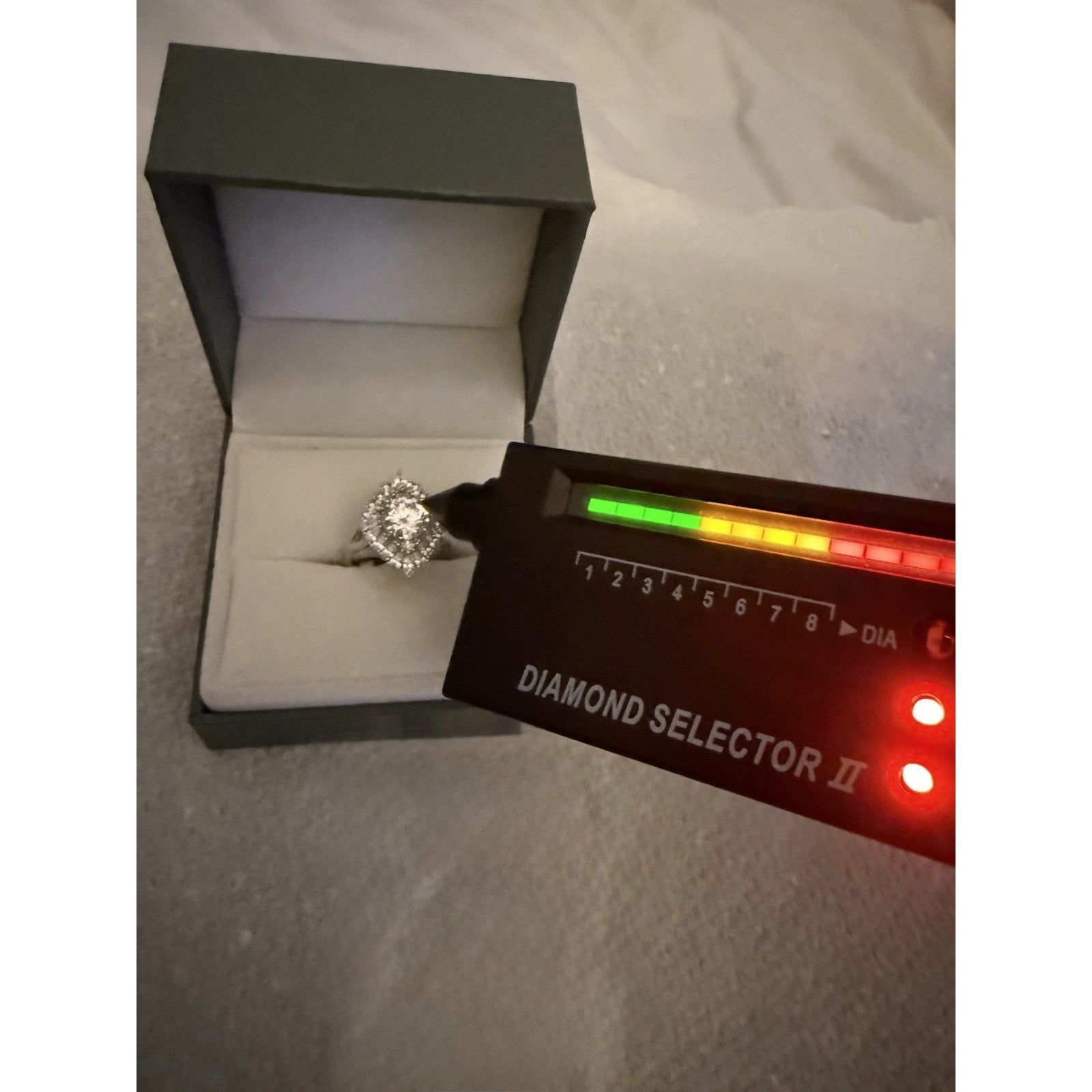Exquisite Moissanite 925S Silver HaloRing AdjustableSize 1CT