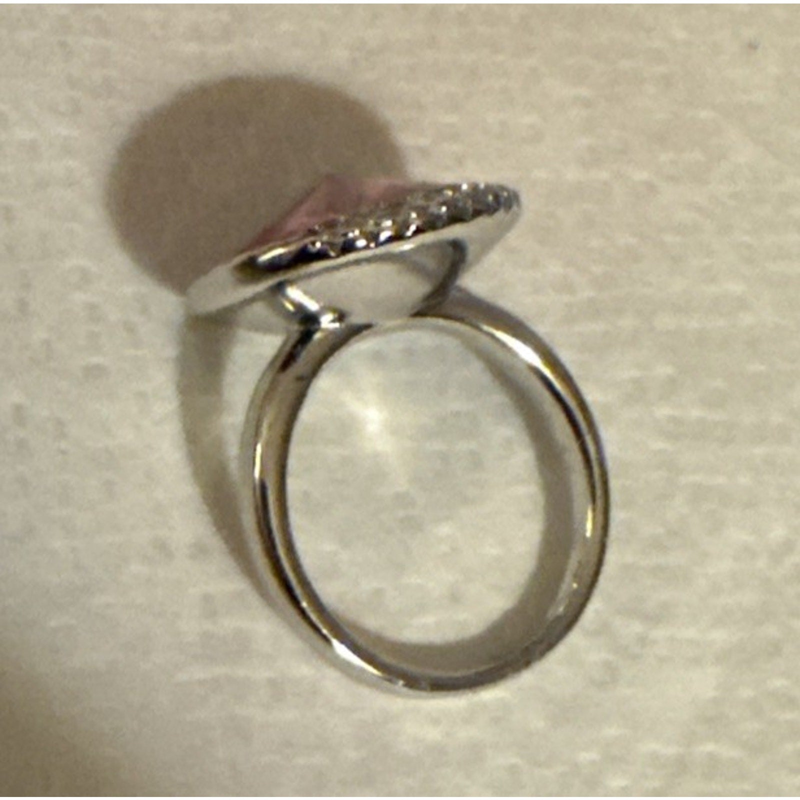 Gorgeous Women’s Swarovski Pink Ring Size 6.5